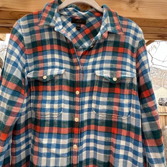 J. Crew Plaid Boyfriend Button Down Soft Flannel size 10 - Picture 6 of 15